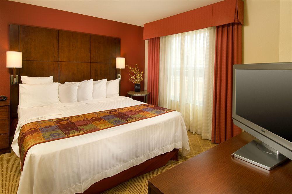 Residence Inn By Marriott San Antonio Seaworld / Lackland Phòng bức ảnh